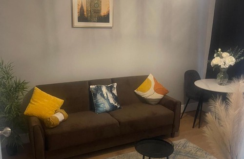 Gillingham Apartment | GMS homes