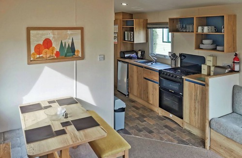 Narberth House | Gold Plus 3 Bed Pets Allowed Sleeps 5