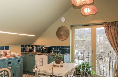 Stroud House | Golden Valley View, Stroud