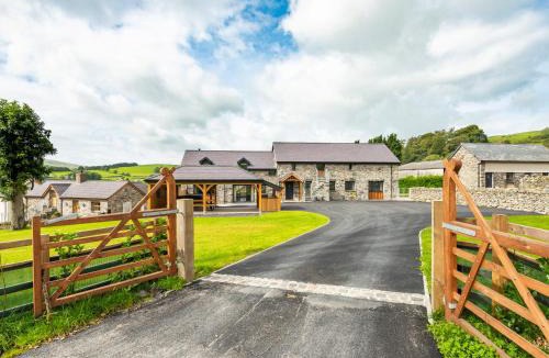 Cwmtirmynach House | Granar