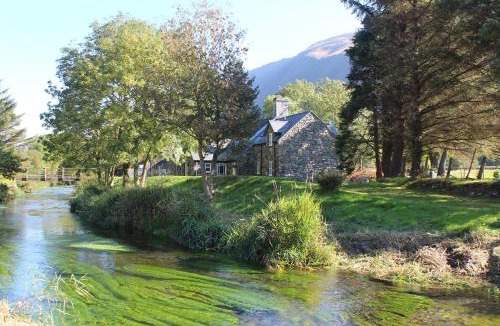 Tywyn House | Granar Gynolwyn