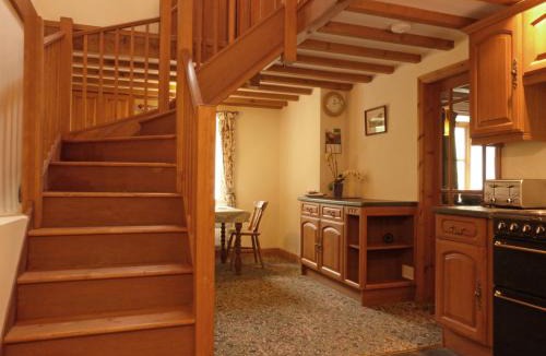 Tywyn House | Granar Gynolwyn
