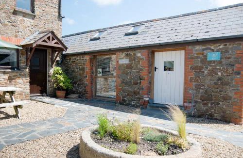 Marhamchurch House | Granary