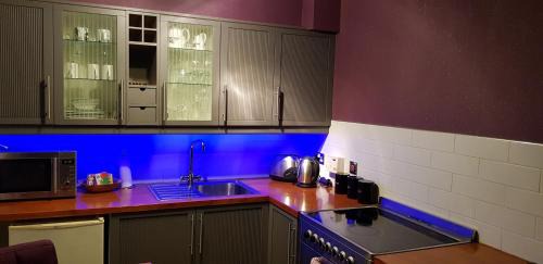 Old Town Apartment | Grassmarket Studio Edinburgh