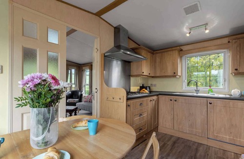 Newton Saint Cyres Ski Chalet | Greendale Splash Escape