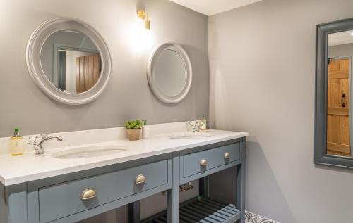 Llanbedr-dyffryn-clwyd Hotel | Griffin Inn