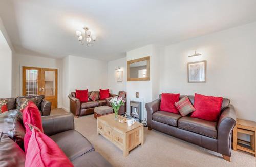 Holywell House | Groes Faen Bach