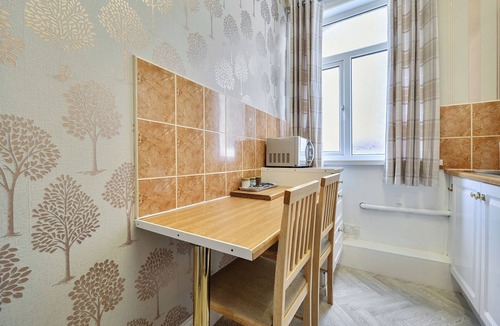 Bispham Apartment | Ground Floor Studio Apartment at Sea-Cote