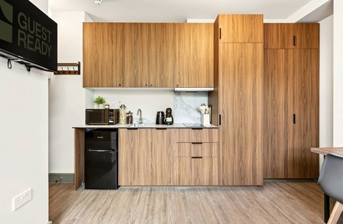 Marlborough Apartment | GuestReady - Bright Studio with Kitchenette