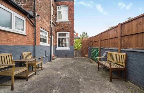 Levenshulme House | GuestReady - Charming Home in Vibrant Levenshulme