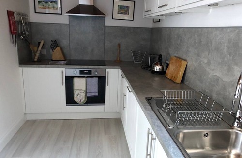 Newington Apartment | GuestReady - Peaceful 2BR near Holyrood Park
