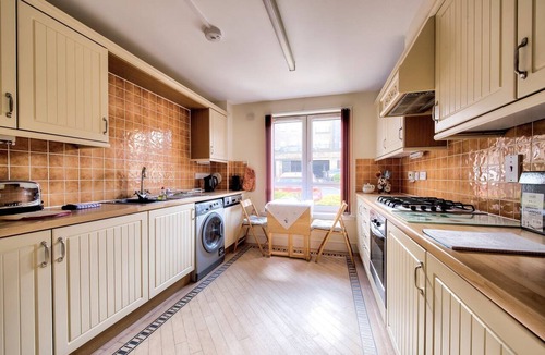 Bonnington Apartment | GuestReady - Spacious 2bed in Edinburgh