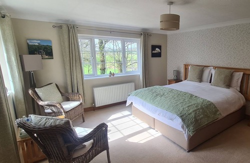 Dunbridge Bed & Breakfast | Ha'penny Acre