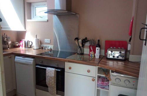Ferryside Cottage | Hafan fferi, Ferryside, 1 bedroom cottage near the beach