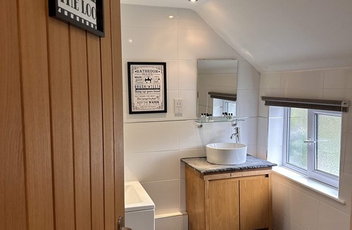 Jackfield Hotel | Half Moon Jackfield