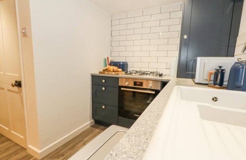 Beaminster House | Half Pint Cottage, Beaminster.