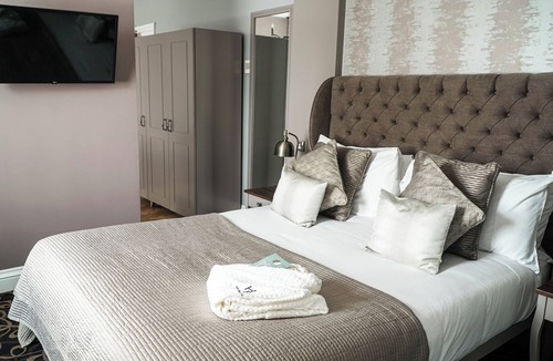 Sheffield Hotel | Halifax Hall