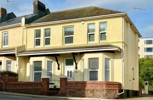 Roundham House | Harbour Front Home With Stunning Views