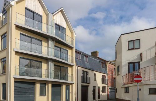 Weymouth Apartment | Harbourside Haven Apartment 1