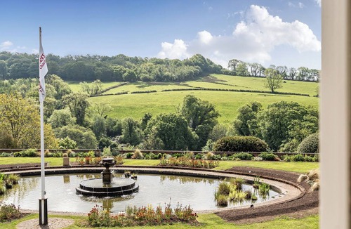 Heligan Cottage | Harcombe House&nbsp;pet Free Bungalow