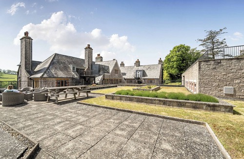 Heligan Cottage | Harcombe House Rooms - First Floor King