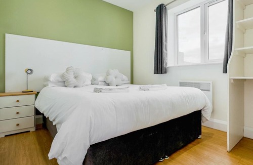Huntingdon House | Hare Lodge - Uk30604