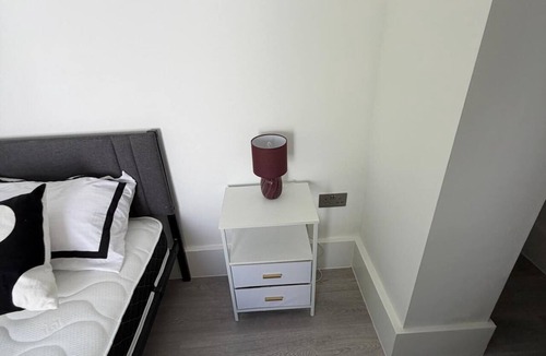 Brent Apartment | Harlesden Haven Studio
