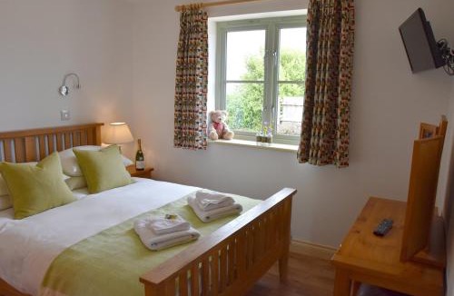 Grampound House | Hazel - 3 Bed accessible holiday cottages