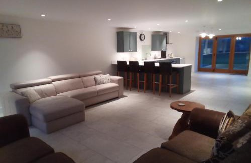 Dymock House | Heathside Guest Suite
