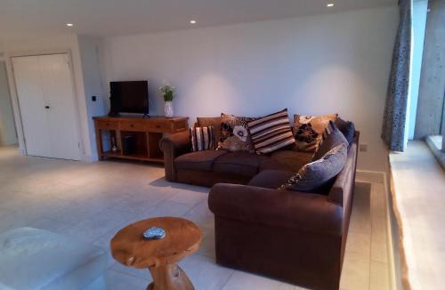 Dymock House | Heathside Guest Suite