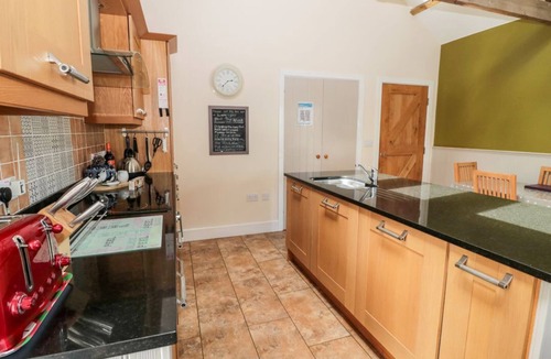 Chatton Cottage | HEMMEL COTTAGE, woodburner, WiFi, in Chatton