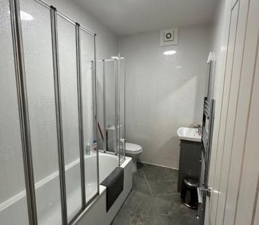 Southend-on-Sea Apartment | Herbies Stay