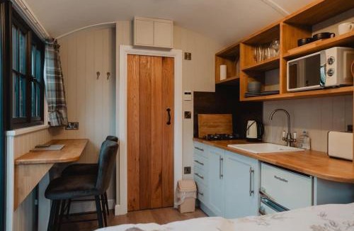 Westward Apartment | Herdie Hideaway - Shepherds Hut