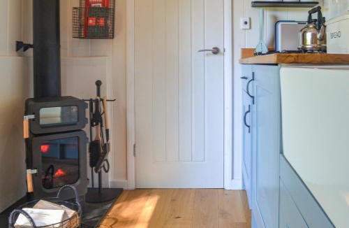 Llanddeusant House | Herdwick Hut Mountain Retreat