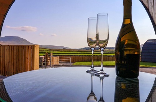 Yockenthwaite House | Heron Chapel Le Dale, Ingleton