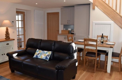Pitlochry House | Heron-Uk7341