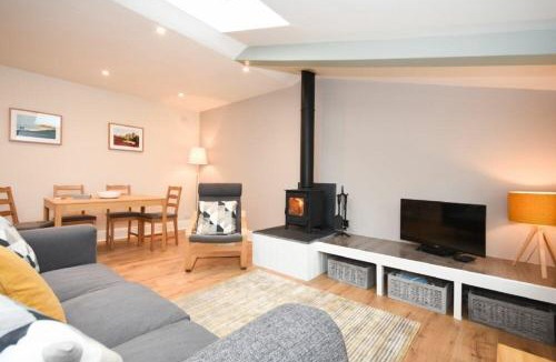 Seahouses House | Herringbone Cottage