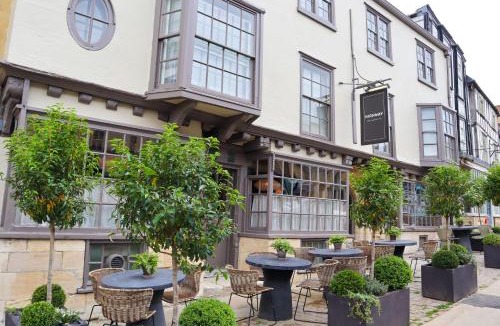 Burford Hotel | Highway