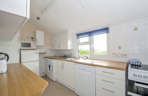 Polzeath Cottage | HILLCROFT BUNGALOW, pet friendly in Polzeath