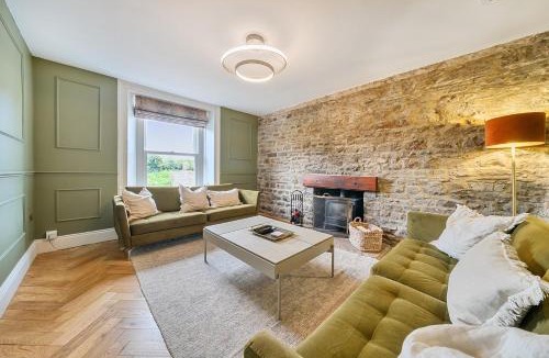 Aysgarth House | Hillside House