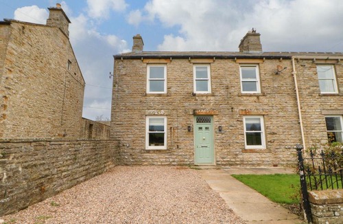 Aysgarth House | Hillside House