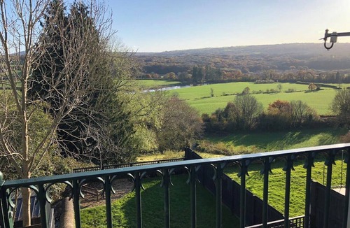 Pentrefelin House | Hilltop Llandeilo