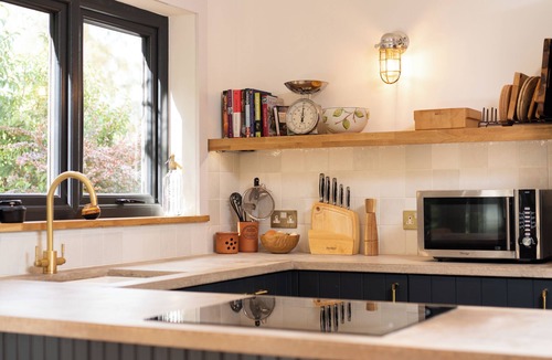 Alvie Cottage | Hillview Cottage | stylish, dog friendly cottage near Aviemore