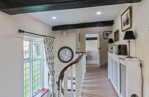 Burnham House | Historically Charming Home with Large Garden- Pass the Keys