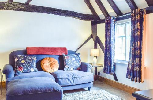 Abingdon House | Hive Mews