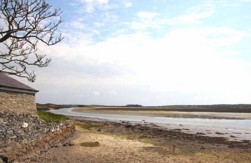 Caergeiliog House | Holiday Accommodation Anglesey