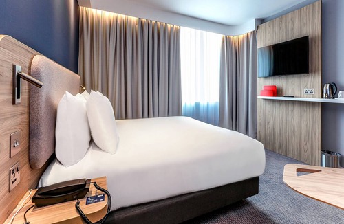 Exeter Hotel | Holiday Inn Express Exeter - City Centre by IHG