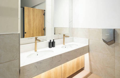 Barnwood Hotel | Holiday Inn Gloucester-Cheltenham by IHG