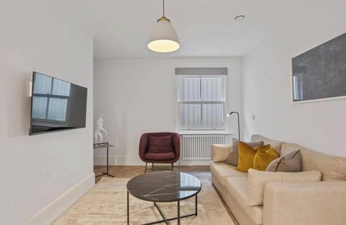 Reading City Centre Apartment | Home Away From Home 2 Bedroom In Reading