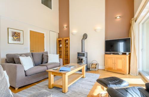 Cirencester House | Honey Cottage